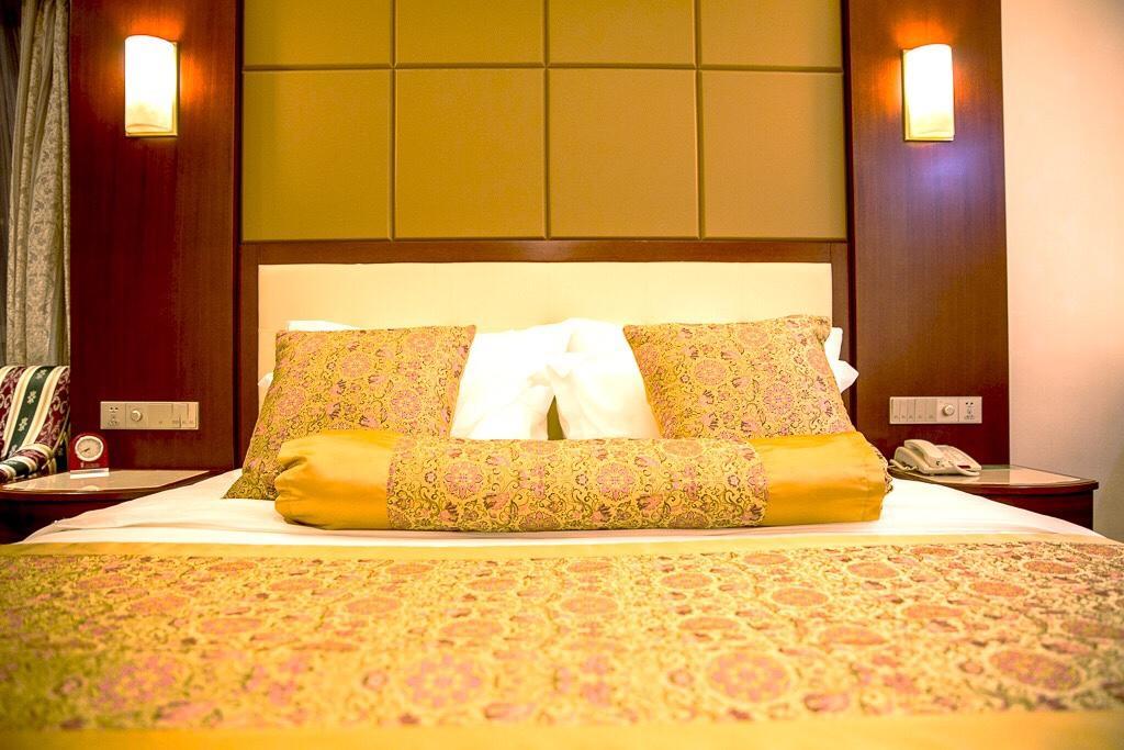 Citic Ningbo International Hotel Exterior foto